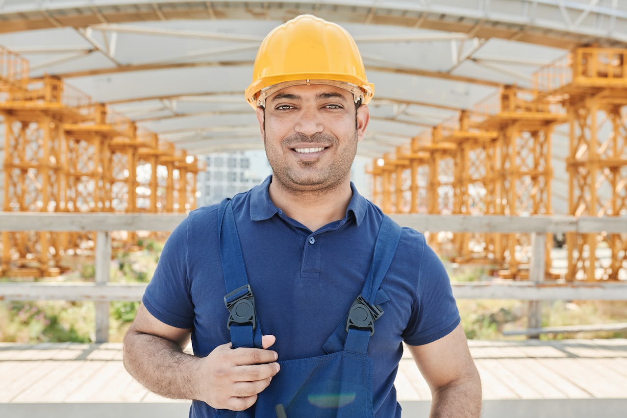 Safety helmet vs hard hat